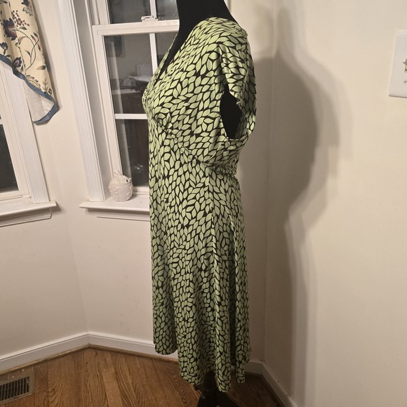 London Style Womens Green Brown Leaf Print V-Neck Midi Dress Size 10 - Picture 3 of 6